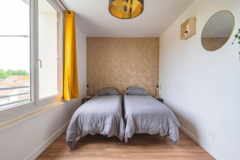 "Le Chaleureux" Appartement Pour 4 Personnes Isles-sur-Suippe Exterior foto