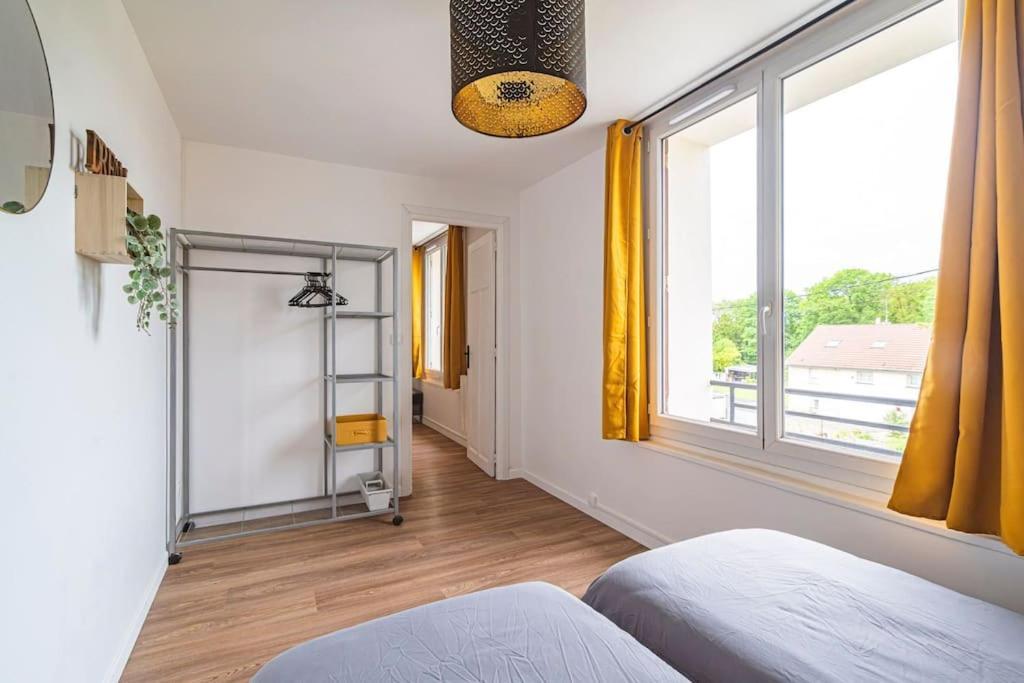 "Le Chaleureux" Appartement Pour 4 Personnes Isles-sur-Suippe Exterior foto